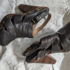 Frye Flora Stitch Stacked Heel Slingback Clogs